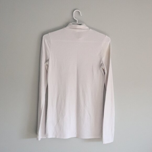 Aritzia Wilfred Free Womens White Sz M Turtleneck Long Sleeve Layering Pullover - Picture 3 of 11